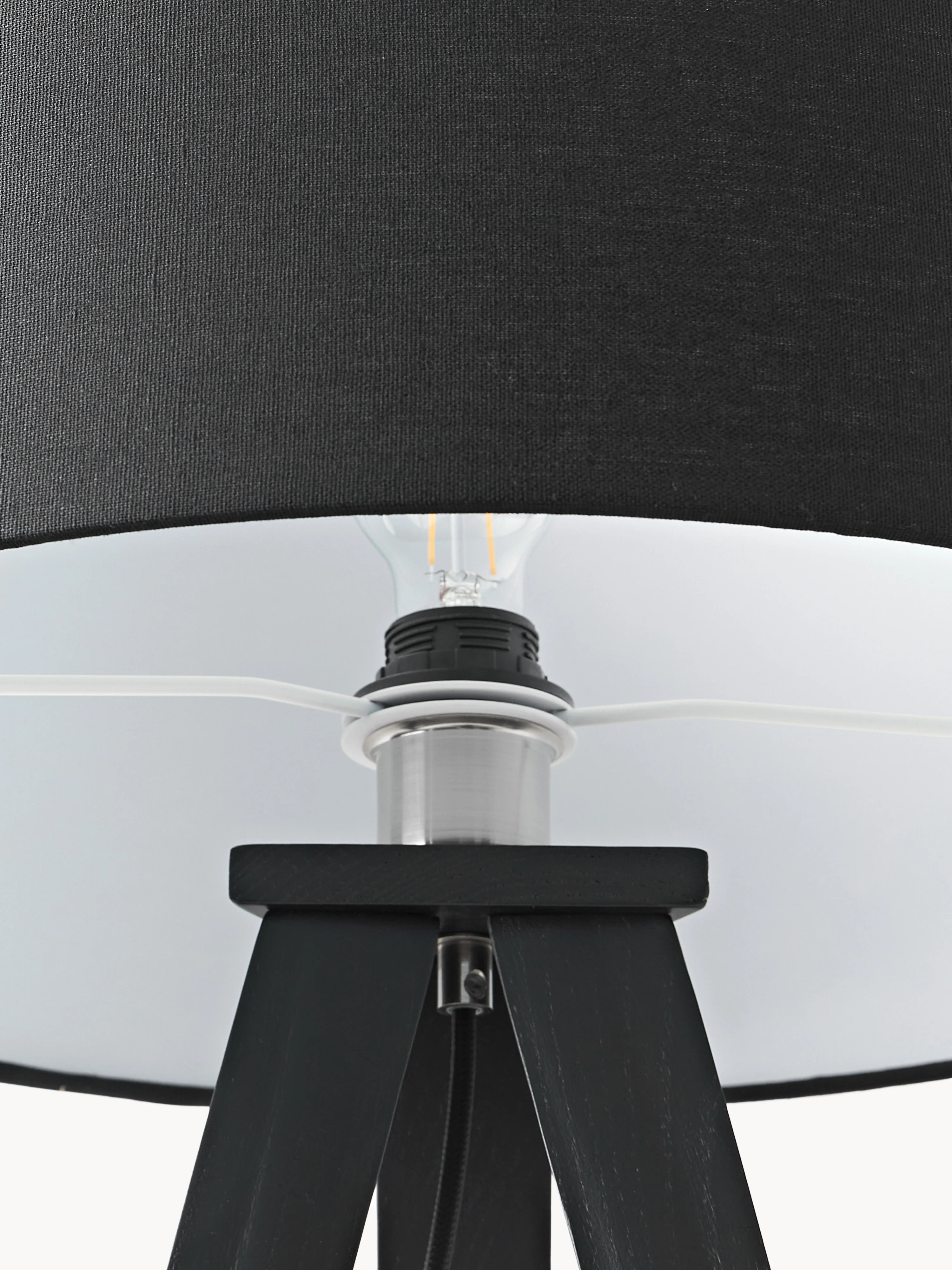 Tripod vloerlamp Jake van massief hout