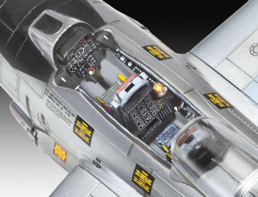 Geschenkset US Air Force 75th Anniversary, Revell Modellbausatz mit Basiszubehör