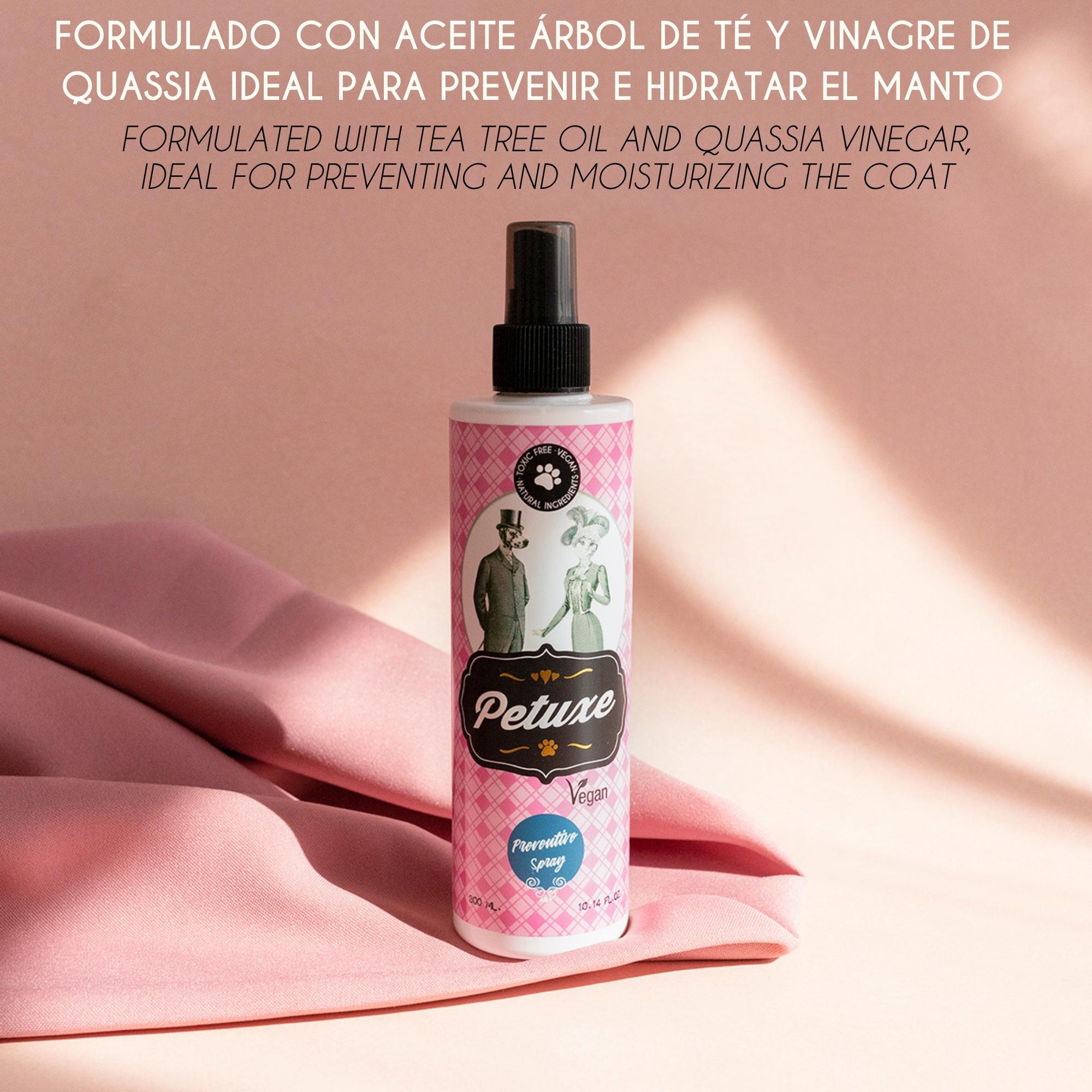 Spray preventivo Petuxe para animais de estimação com óleo de melaleuca e vinagre de quassia.