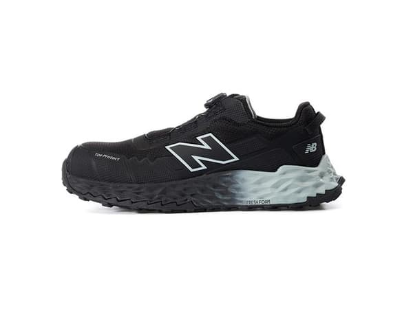 New Balance Cremorne sort sikkerhedssko med Fresh Foam mellemsål, giver høj komfort, god støtte og blød stødabsorbering. S.44