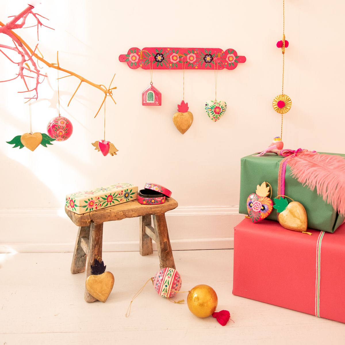 Boule de Noël petite maison rose Pondie Chérie
