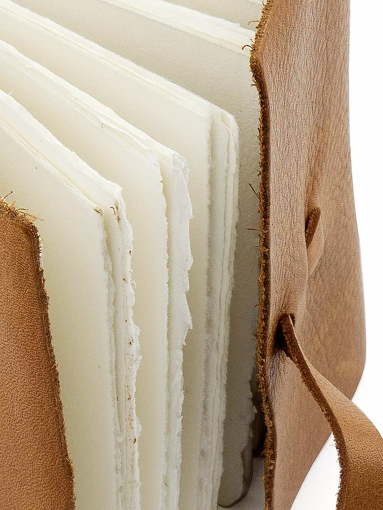 MANUFACTUS Notizbuch in Ledereinband  keine Farbe