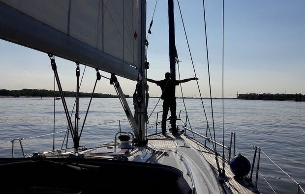 Mondscheinsegeln für zwei in Hamburg Wedel