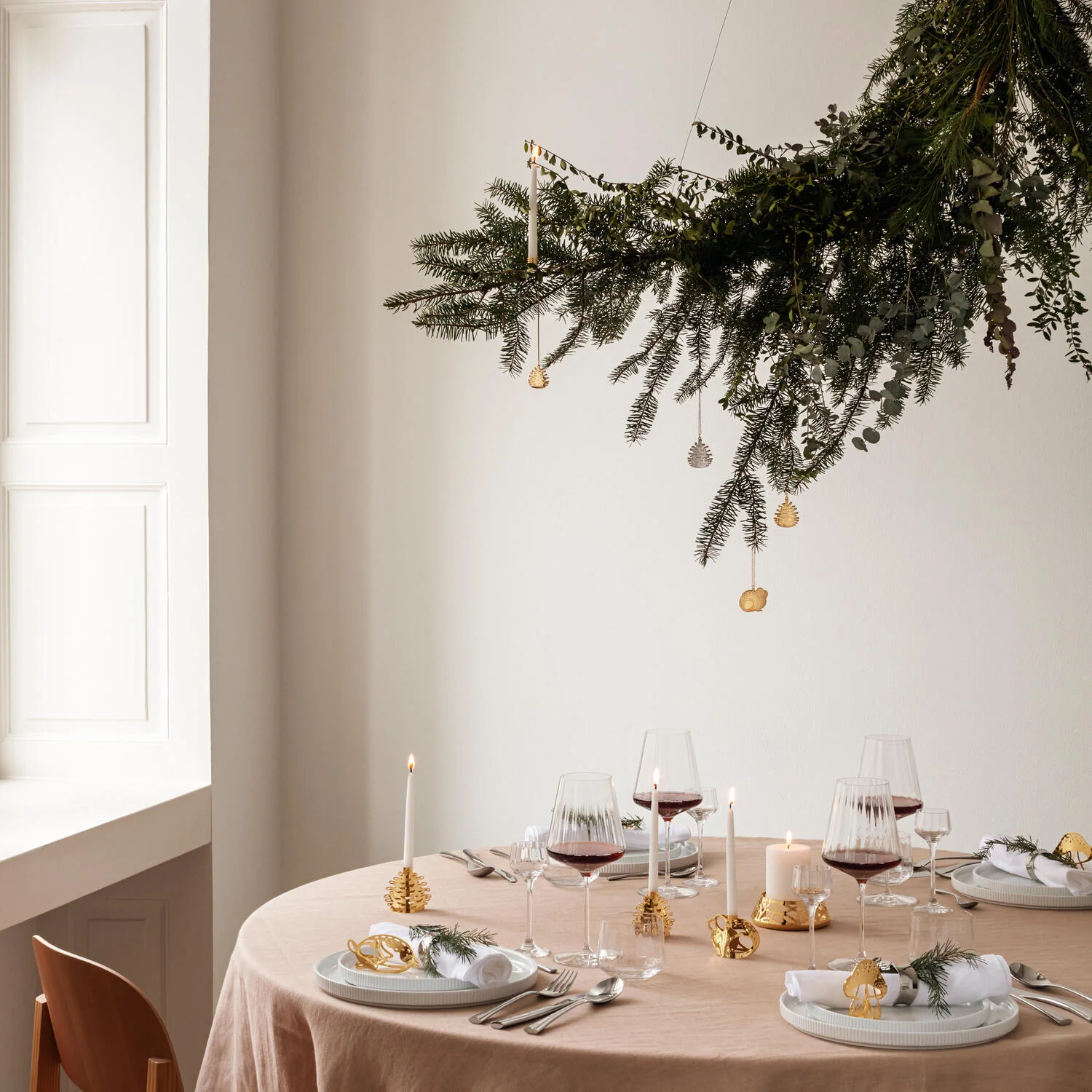 Georg Jensen  CC 2023 Mus & Grankogle juleophæng - forgyldt