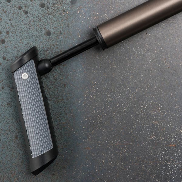 Pompe à vélo BLACKBURN AIRSTIK ANYVALVE PEWTER