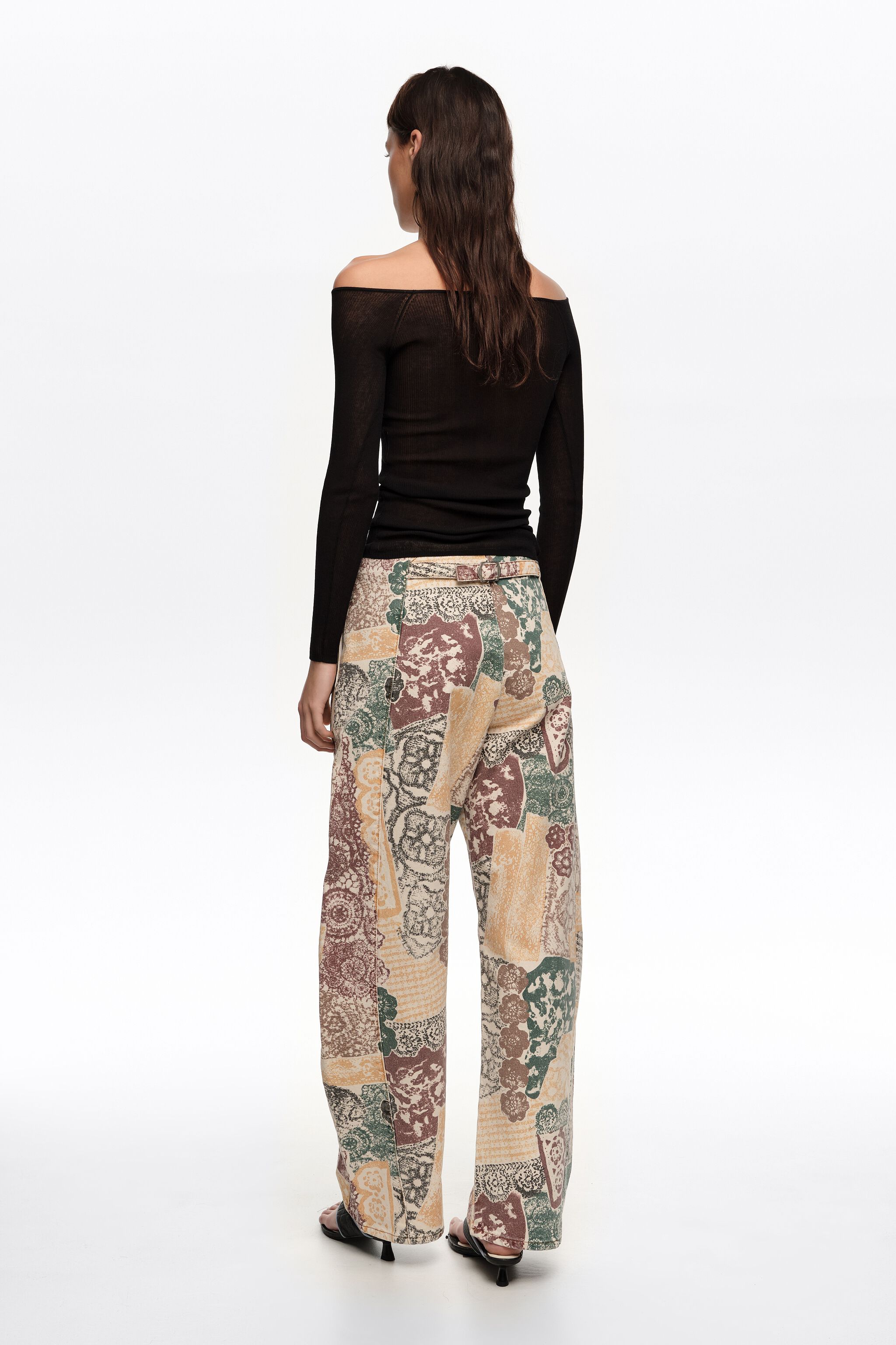 BARREL - Calça jeans Ivory Lace com fivela