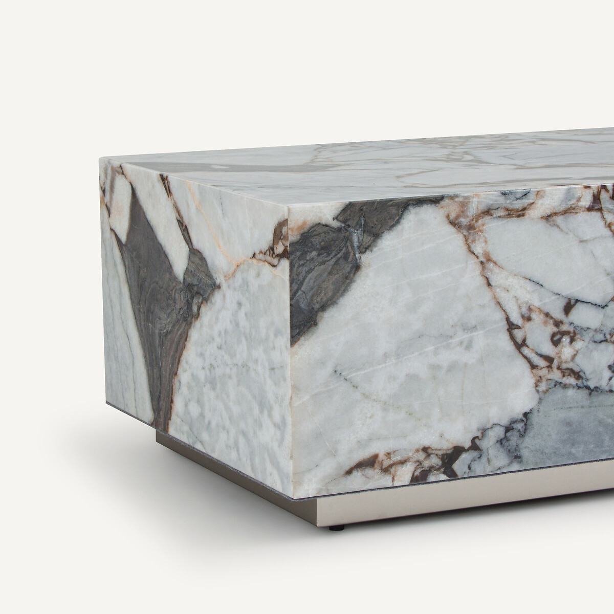 AM.PM<br>Mesa de centro em forma de cubo de mármore, Alcana