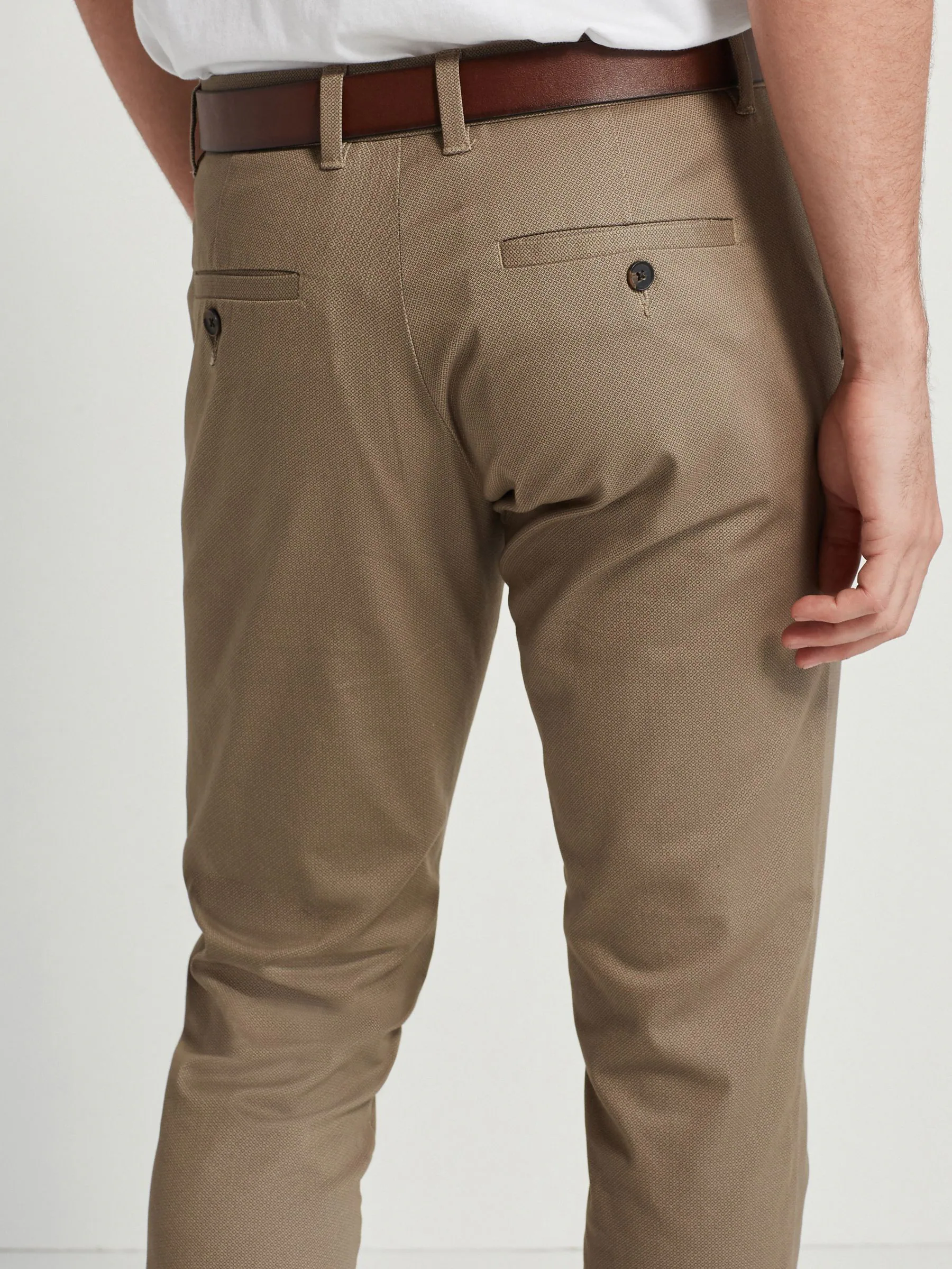 Pastelgeel - Straight fit - Zachte chino met print en riem