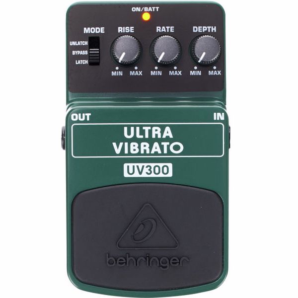 Behringer UV300 Ultra Vibrato Bodeneffekt