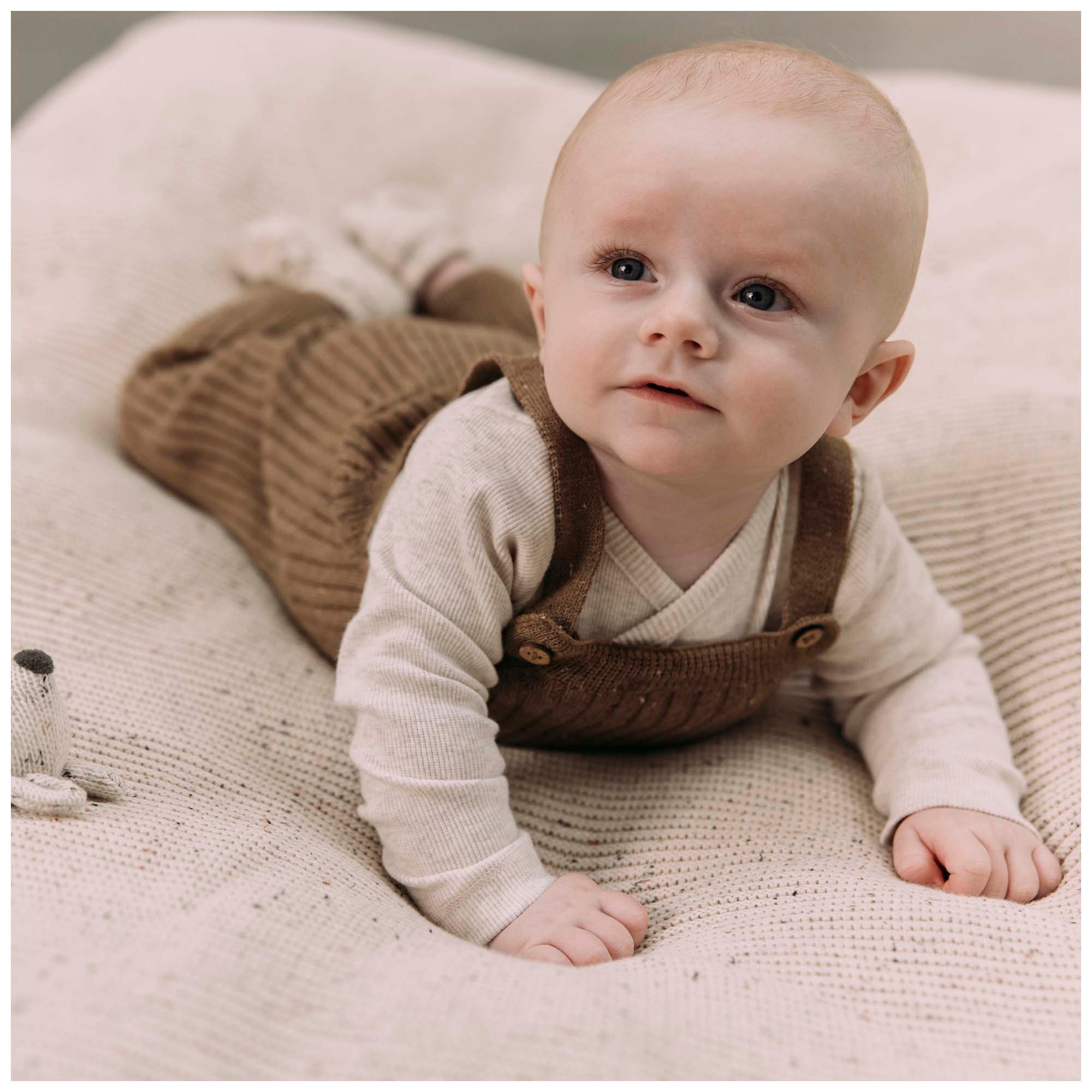 Sweet Petit Mini newborn tuinbroek mouwloos effen bruin