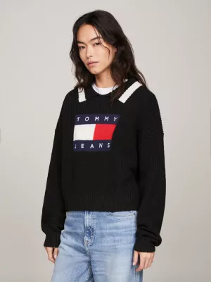 Blusa cropped quadrada com distintivo de bandeira