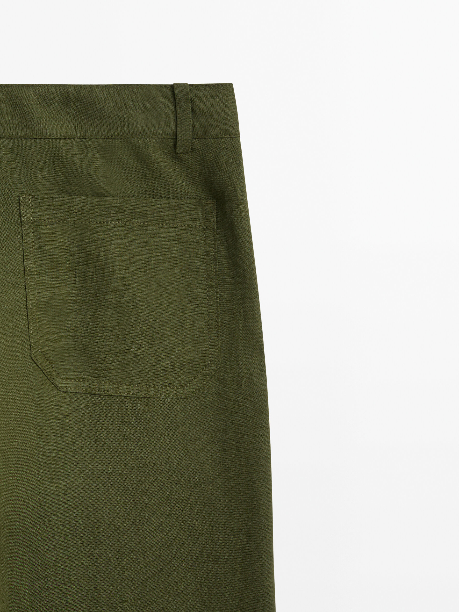 Calça cropped 100% linho com bolsos - VERDE