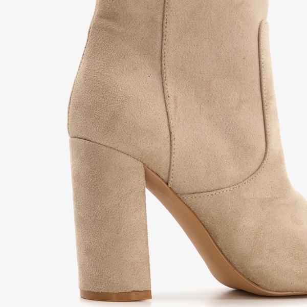 Blue Box dames enkellaarsjes met hak beige