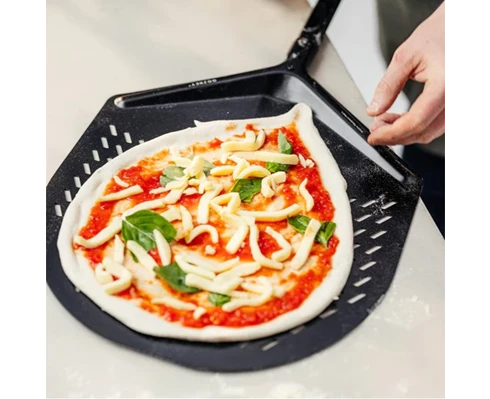 Gozney Balance Placement Peel M. Peel Size: 12''. Aluminium Alloy with wooden handle