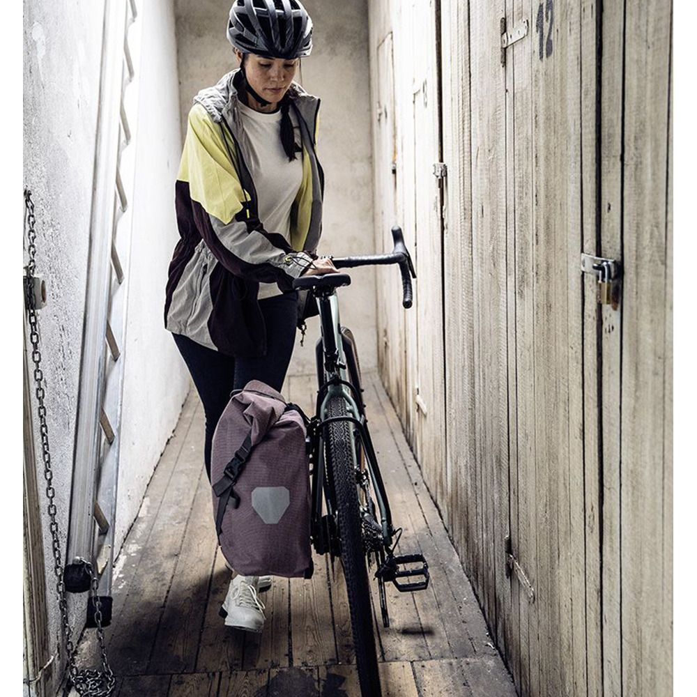 Ortlieb BACK ROLLER URBAN 20L - Sacoche cavalière ash rose