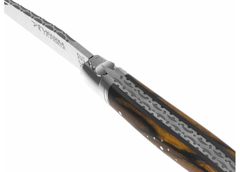 Couteau Laguiole prestige avec un manche en bois d'ébène royal et mitres en acier inoxydable