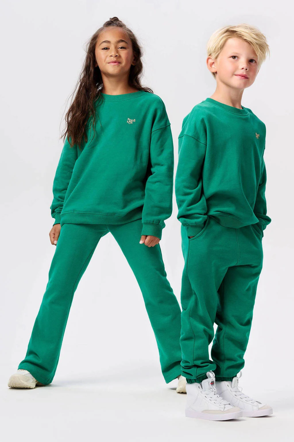 Noppies sweater Nancun van katoen felgroen