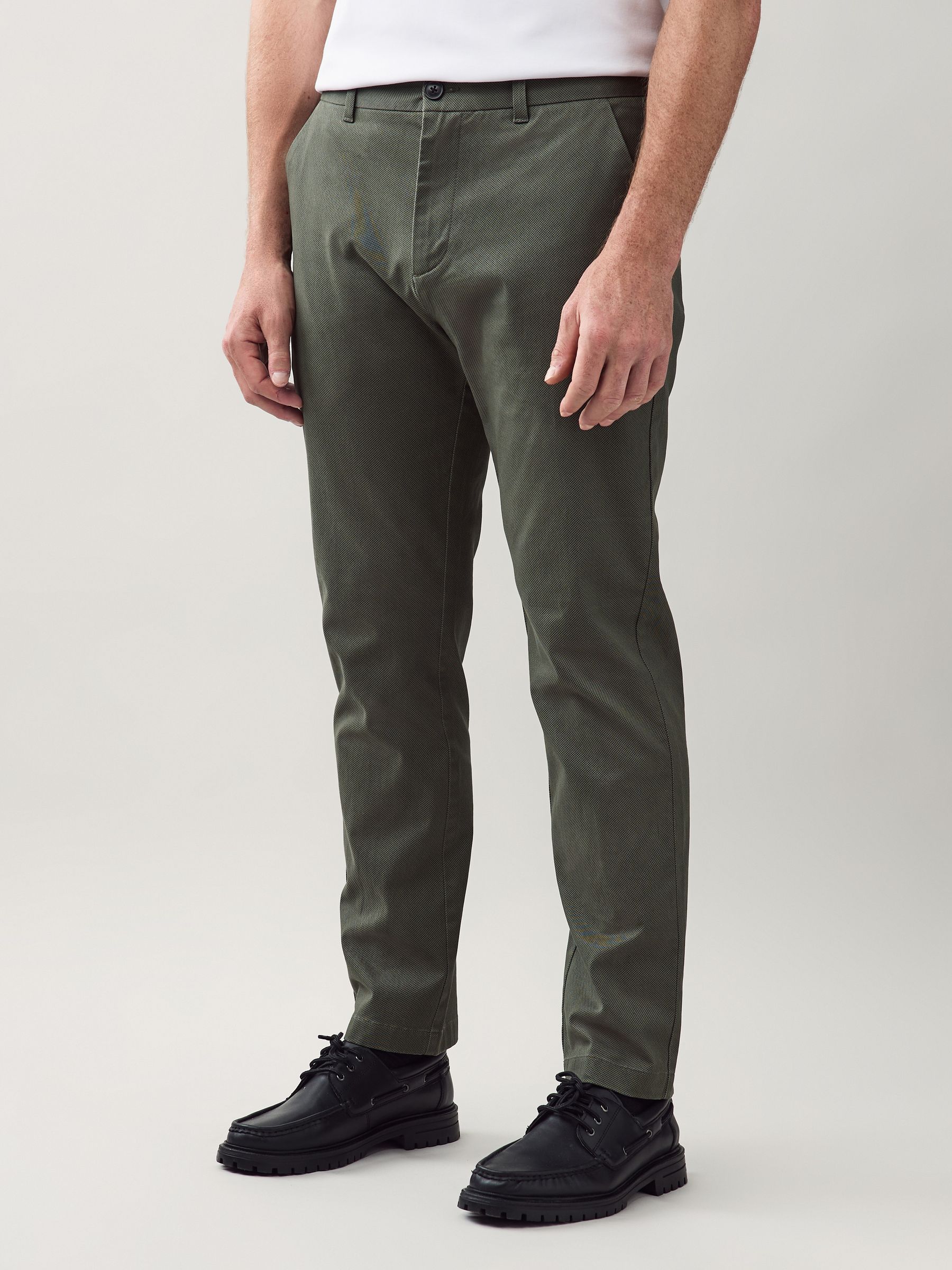Groen - Slim Fit - Zacht aanvoelende stretch-chino met print