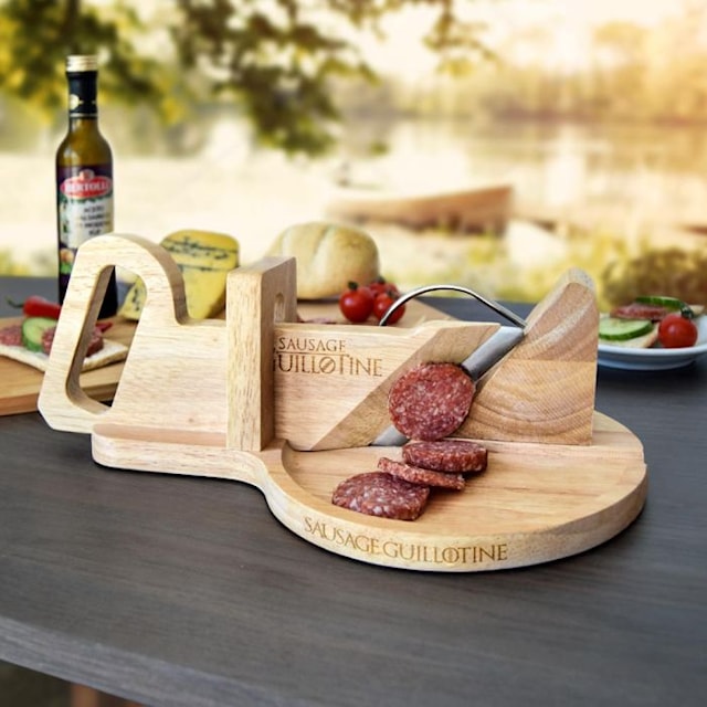 Sausage Guillotine, Mikamax