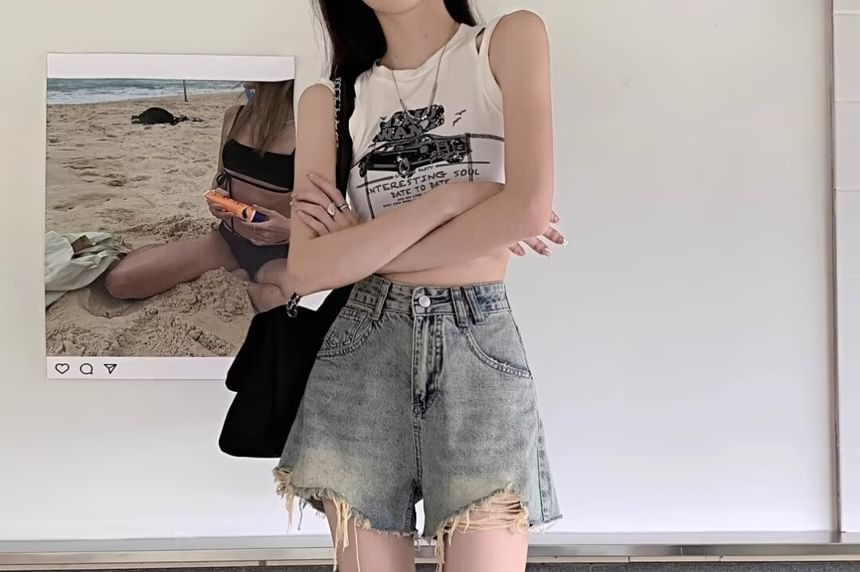 deersweeti - Hoge taille gewassen, versleten denim hotpants