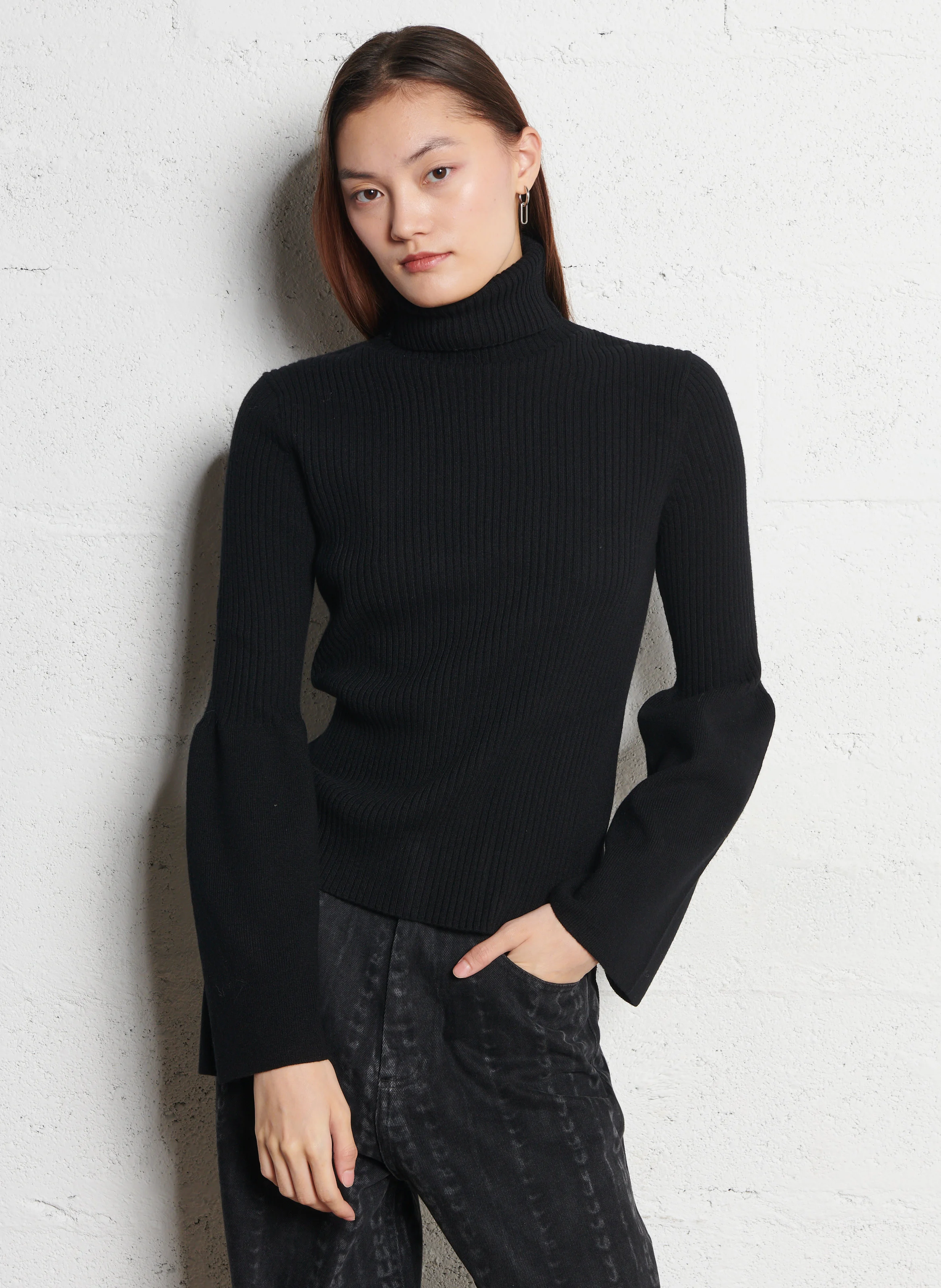 ALFA - Pull col roulé en laine | Noir