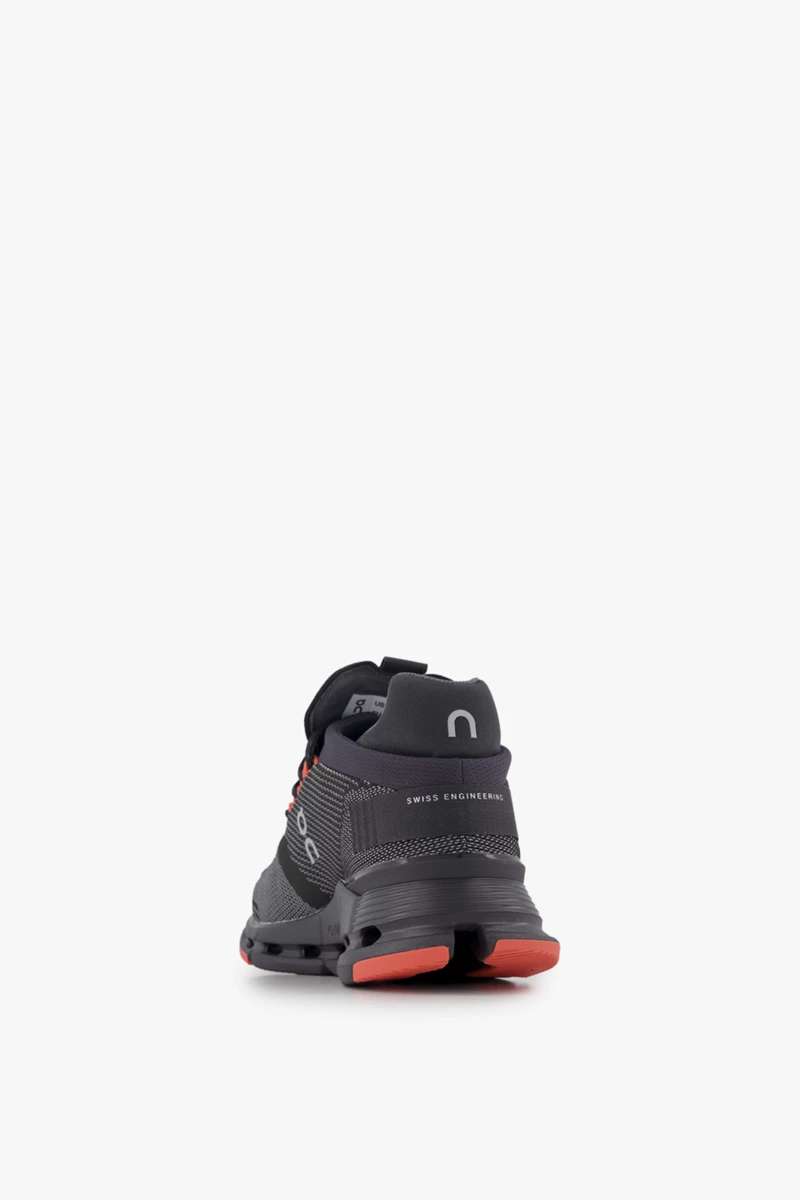 ON Cloudnova Herren Sneaker