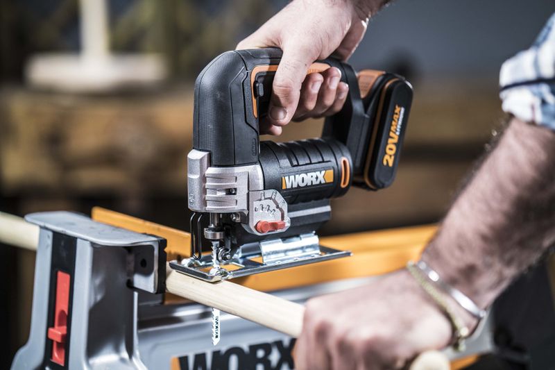 Worx - WX543 - Decoupeerzaag - 20V - Compact - Stofblazer