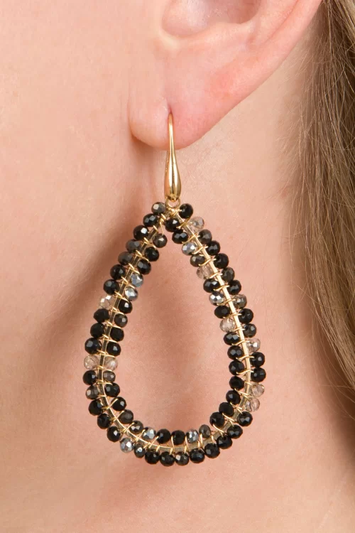 Day&Eve by Go Dutch Label Bella Beads Drop oorbellen in zwart