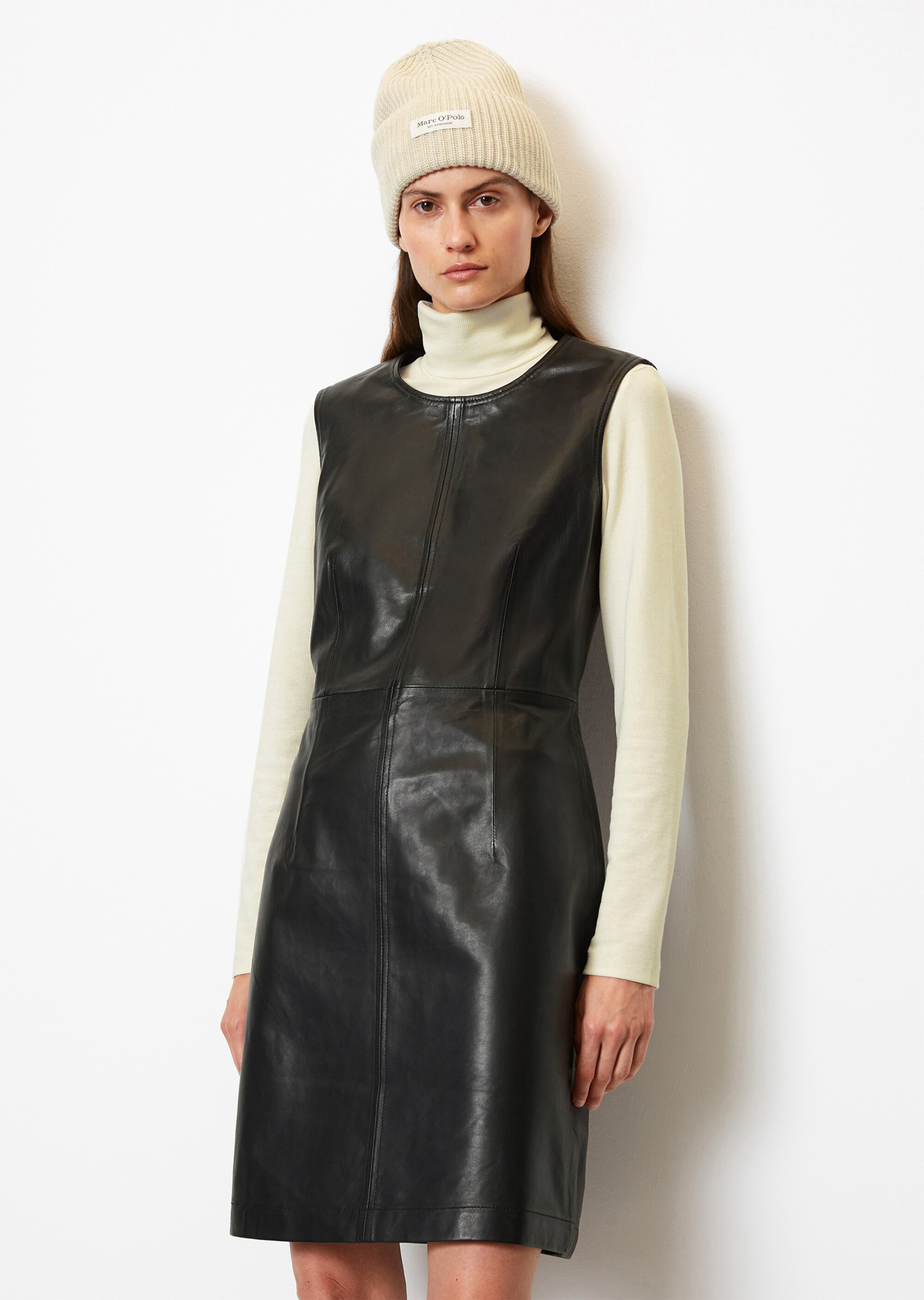 Leder-Etuikleid fittedaus softem Lamm-Nappa