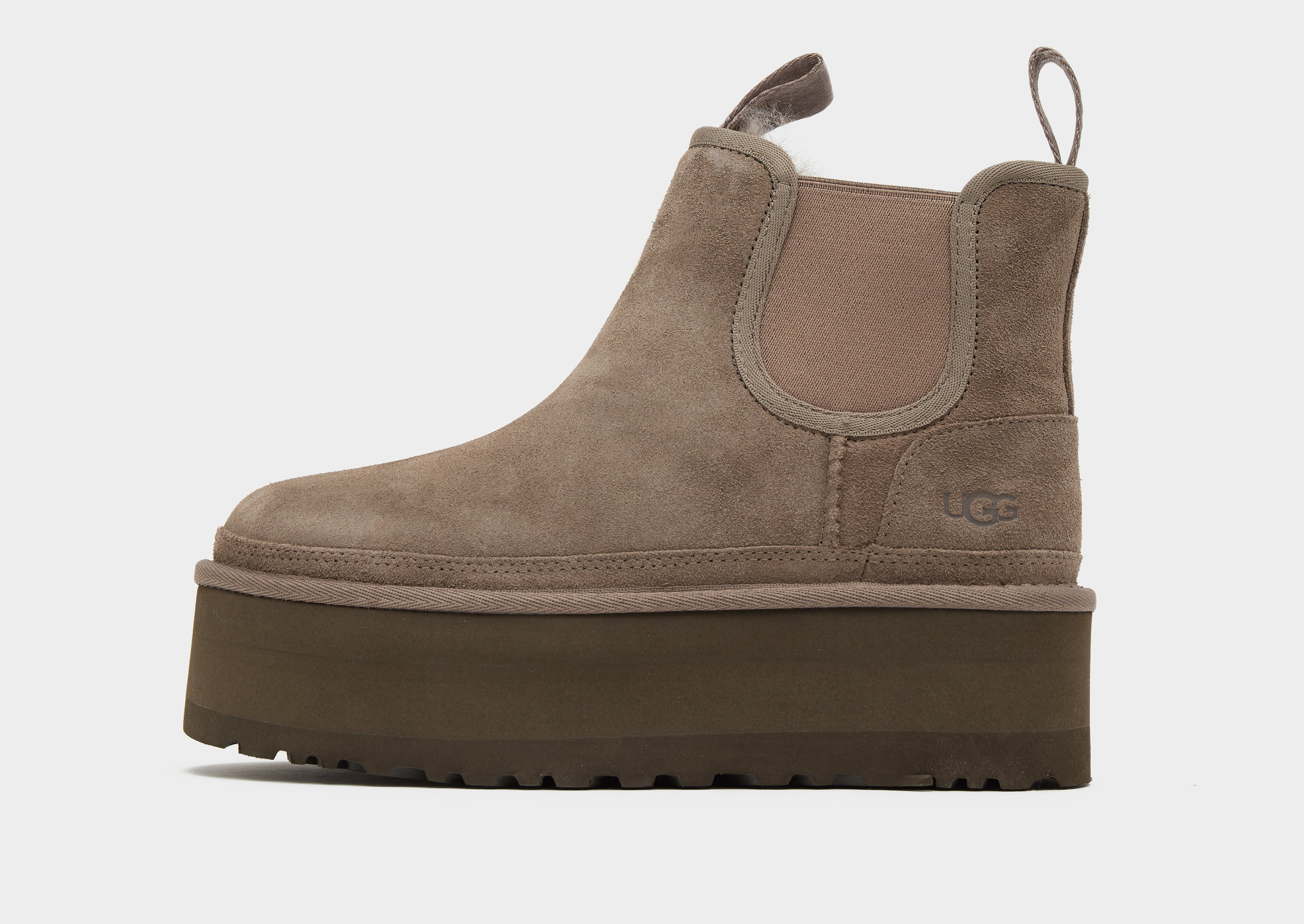 UGG Bottines à Plateforme Neumel Chelsea