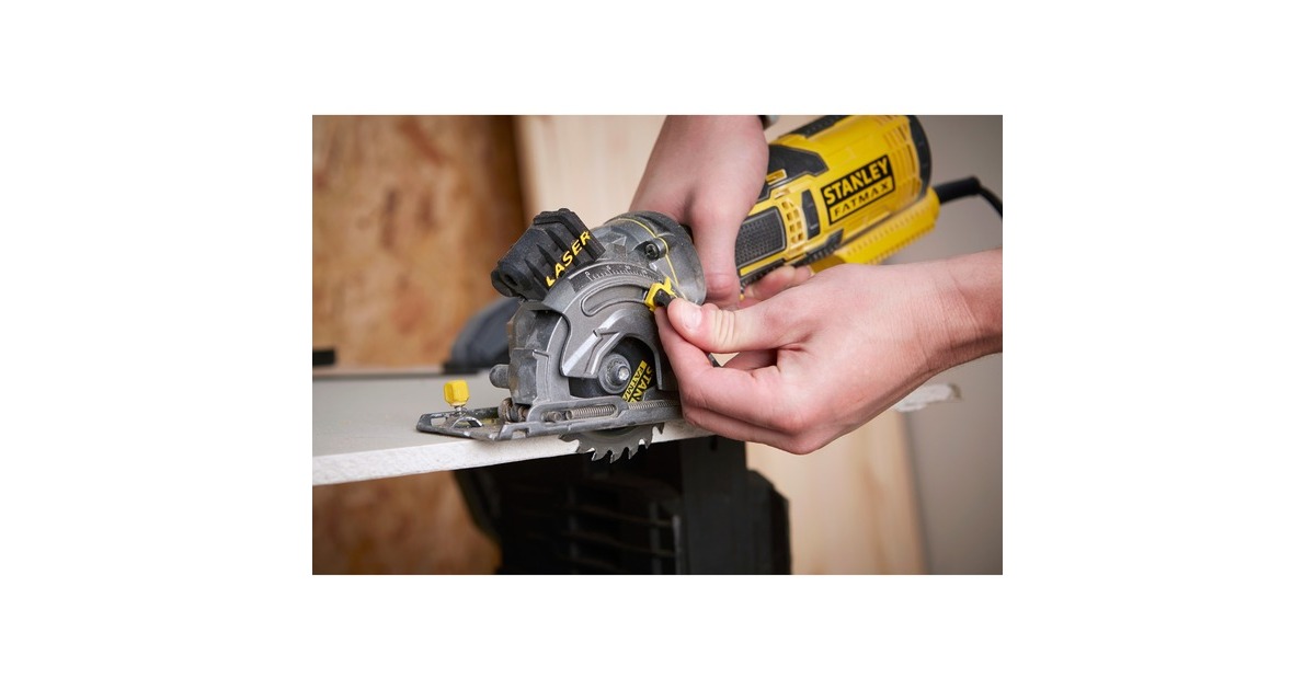StanleyFATMAX 650W Multimateriaalzaag handcirkelzaag  (Geel/zwart, met koffer)
