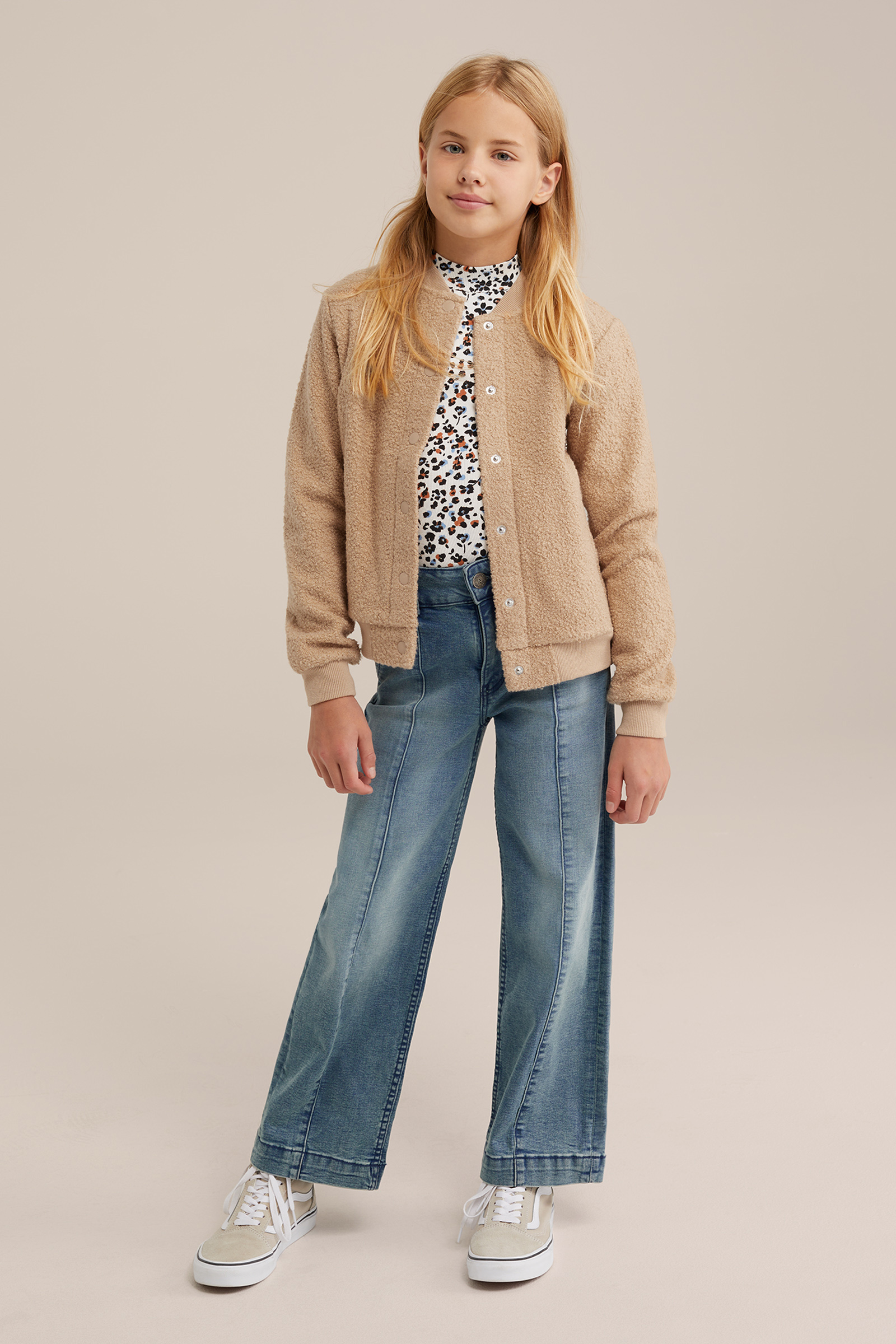 Meisjes teddy bombervest WE Fashion Beige