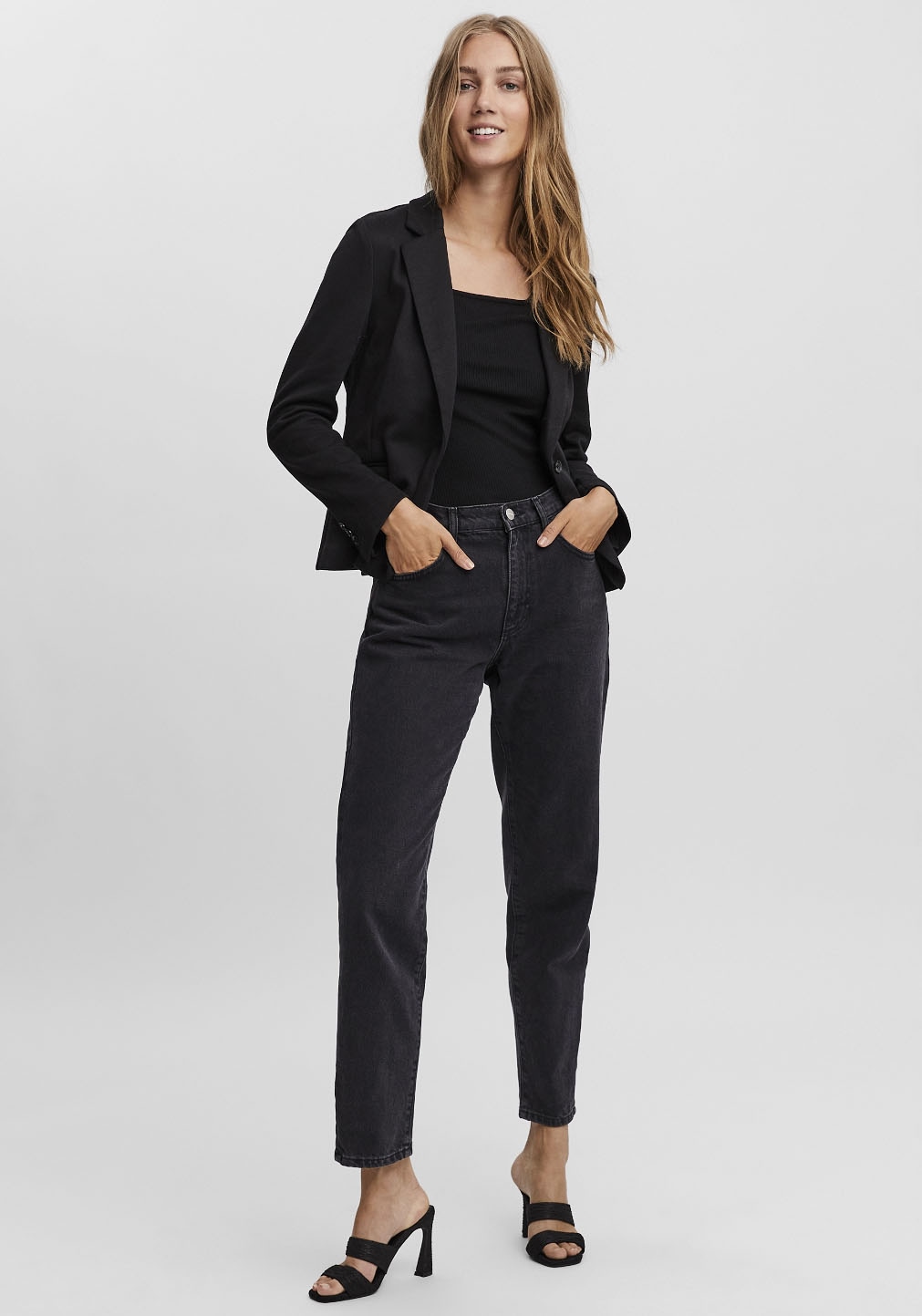 Vero Moda Jerseyblazer »VMJULIANE, figurbetonter Schnitt, 1-Knopf Verschluss«, ungefüttert