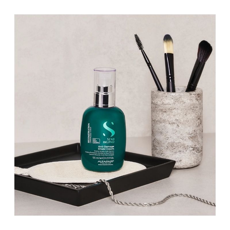 Crème bouclier anti-dommages Reconstruction Semi Di Lino 125ml