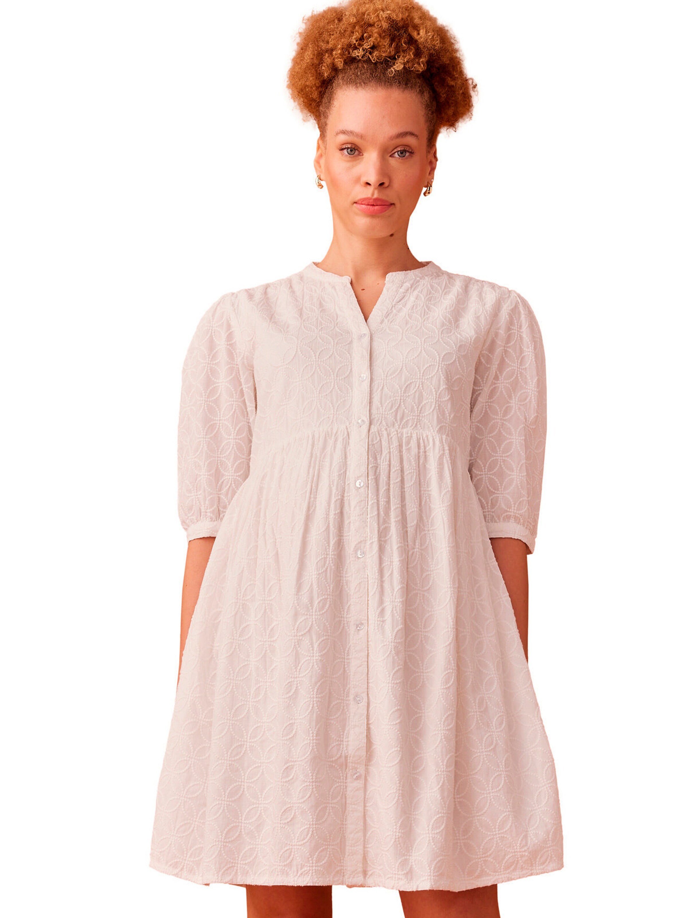 Envie de Fraise Kleid mit Lochstickereien für Schwangerschaft & Stillzeit wollweiß