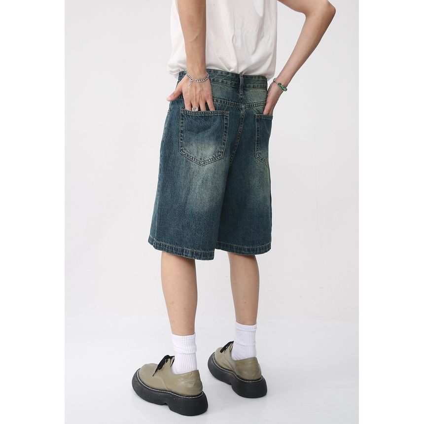 FAERIS - Mid Rise Washed Denim Shorts