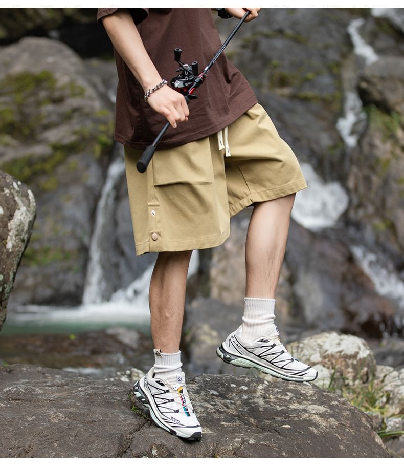 Really Point - Mid Rise Plain Cargo Shorts