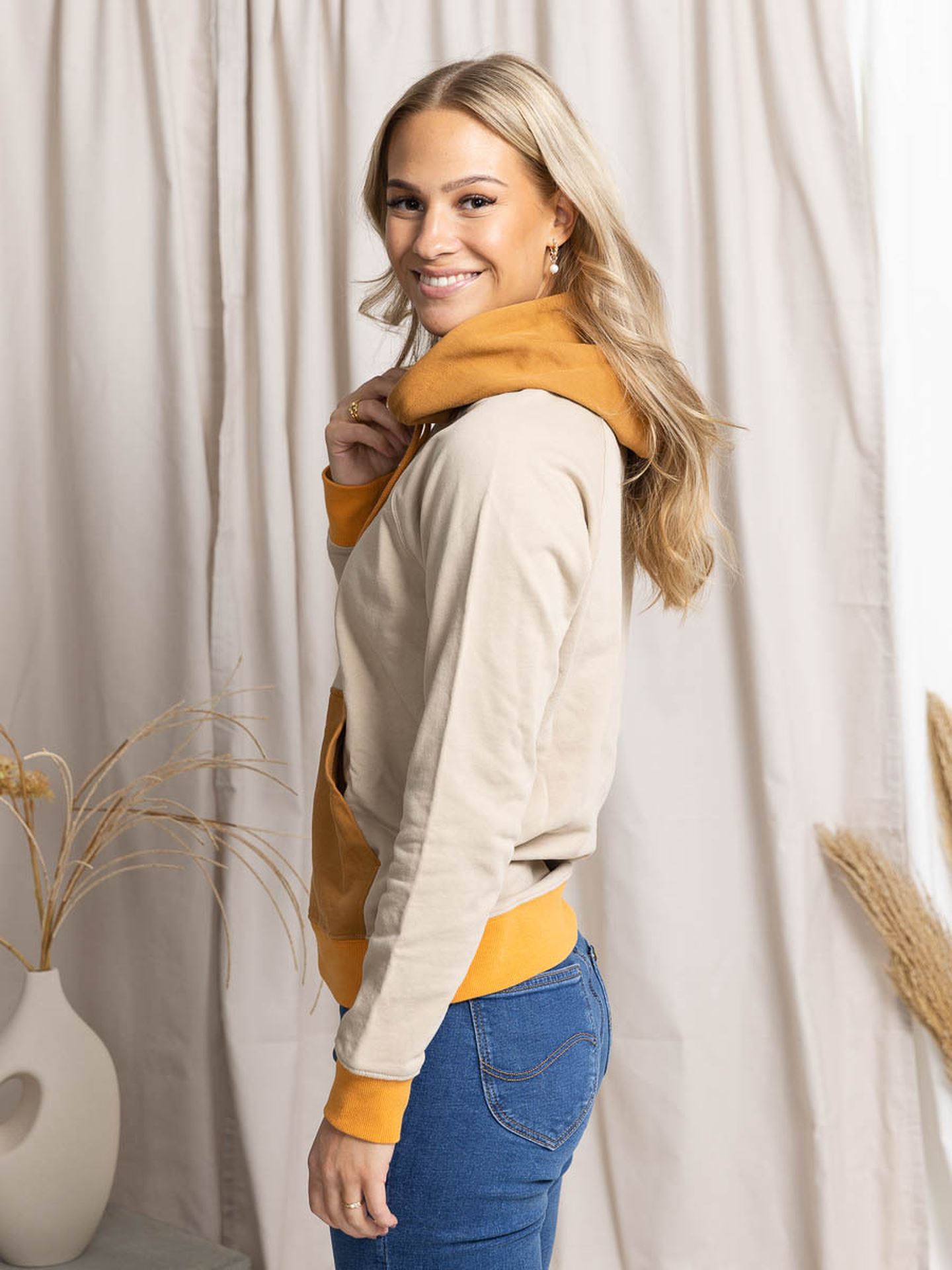 Women’s P-6 Label Organic Hoody