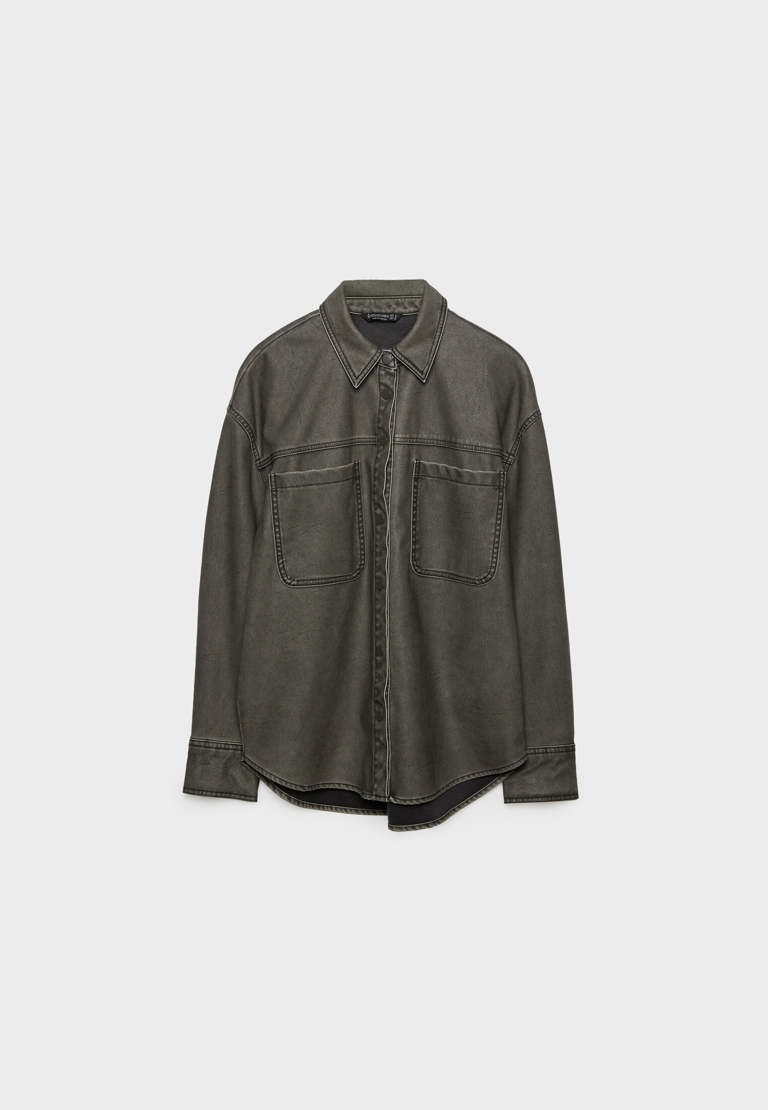 Camisa com efeito de couro desbotado