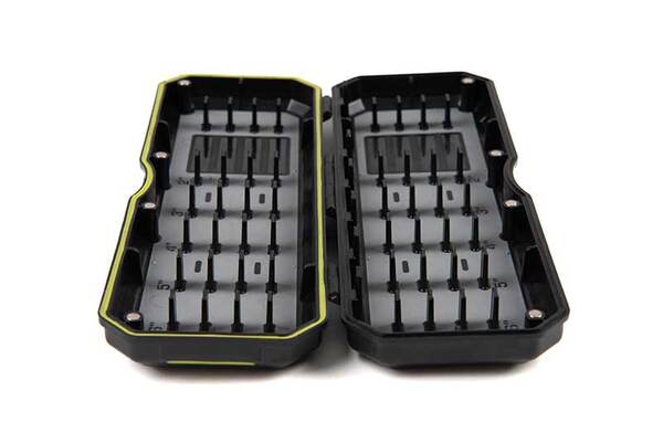 Boîte de Rangement Slim Matrix pour Bas de Ligne 15cm
