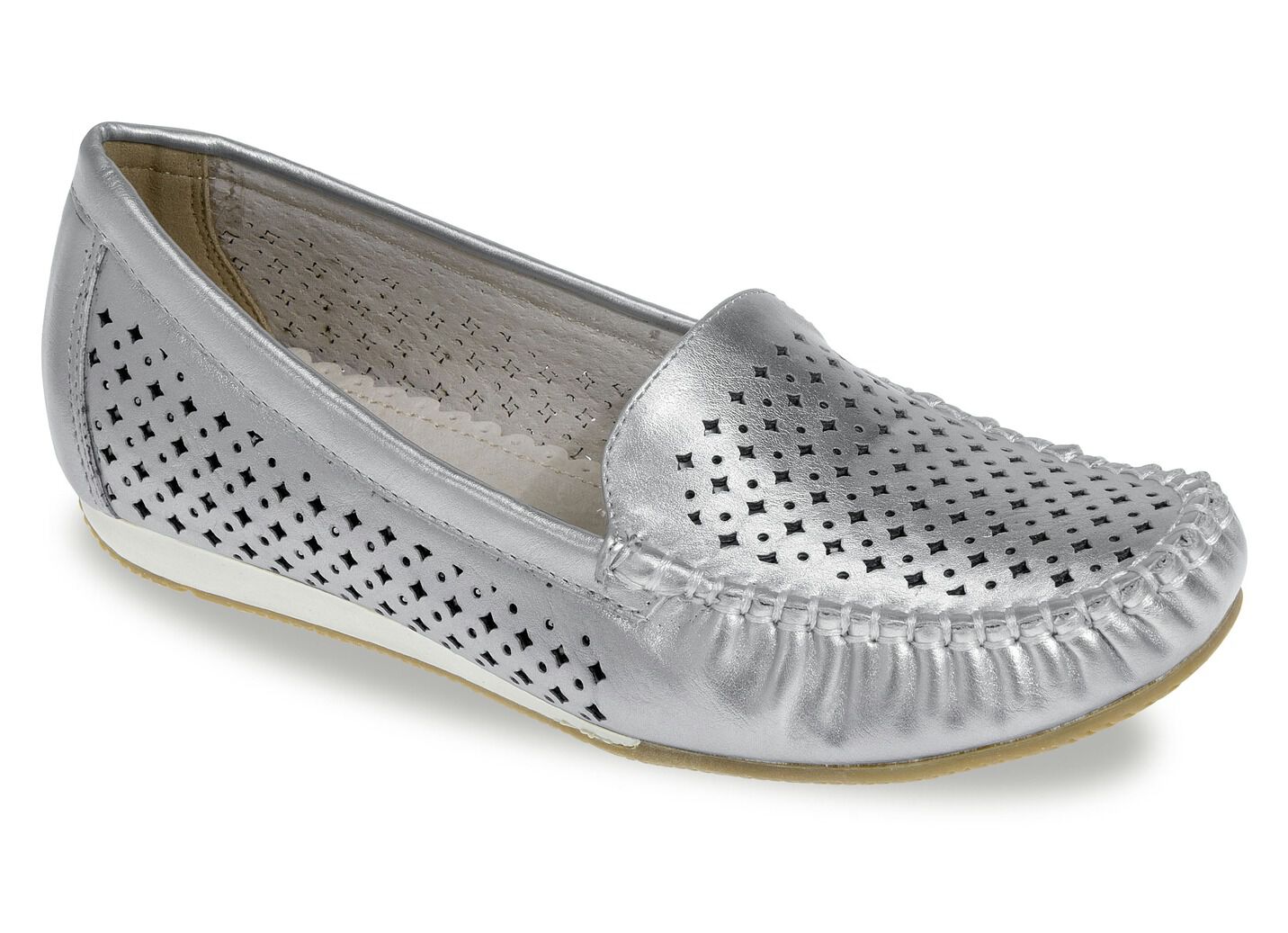 Mokassin-Slipper mit luftiger Zierlochung