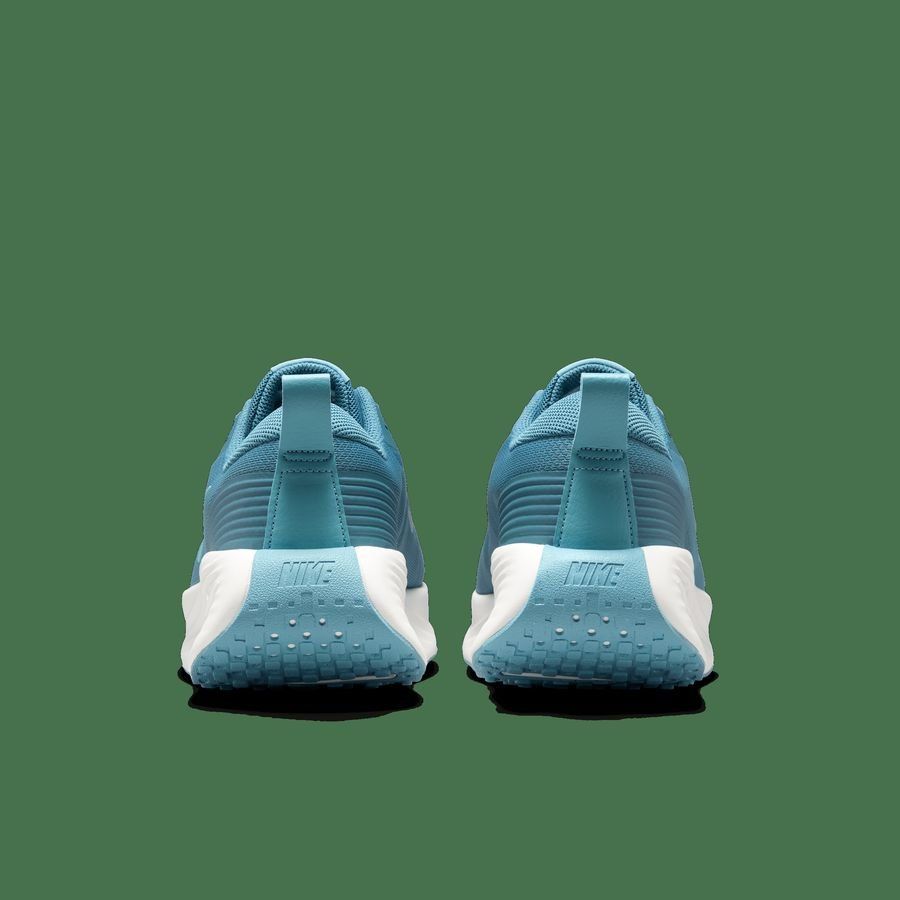 Nike Promina