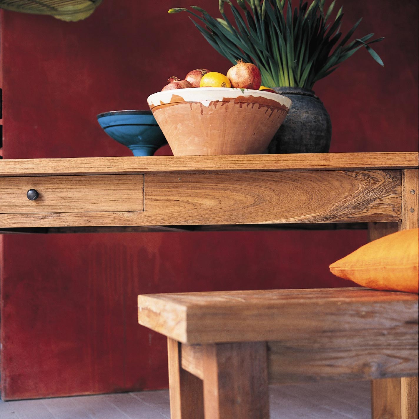 Holzbank aus recyceltem Teak, natur, B 160 cm, H 47 cm, L 35 cm von fischer's lagerhaus