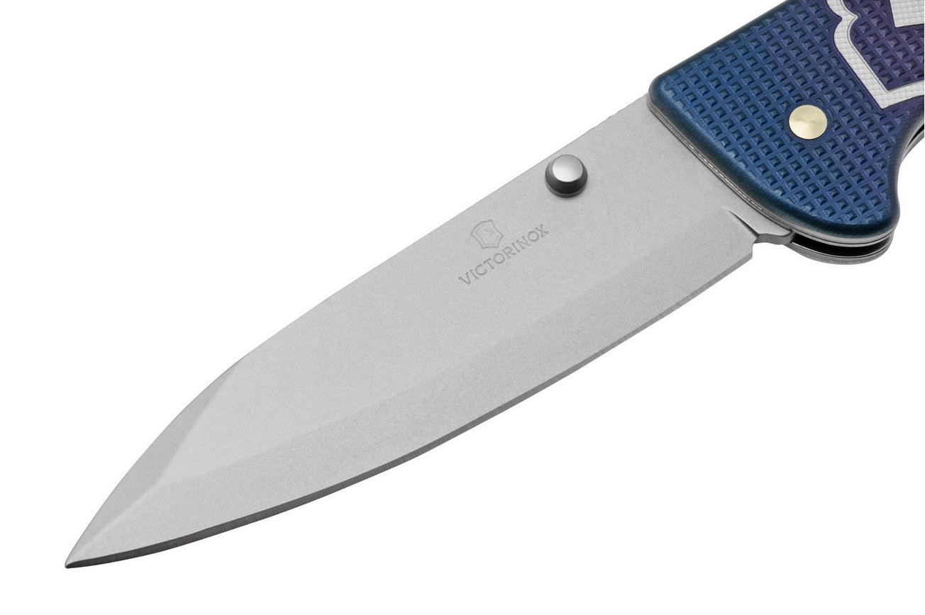 Victorinox Evoke 9415-D221 Blue and Red Alox, zakmes met paracord