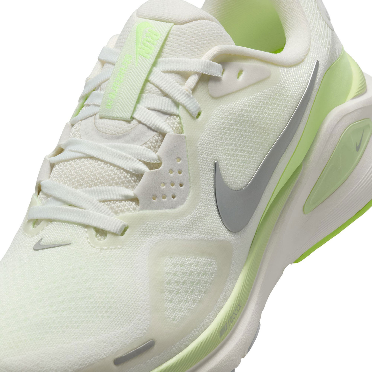 Nike Structure 26 Dames