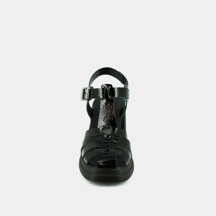 Sandales à talons et bouts carrés  en vernis noir