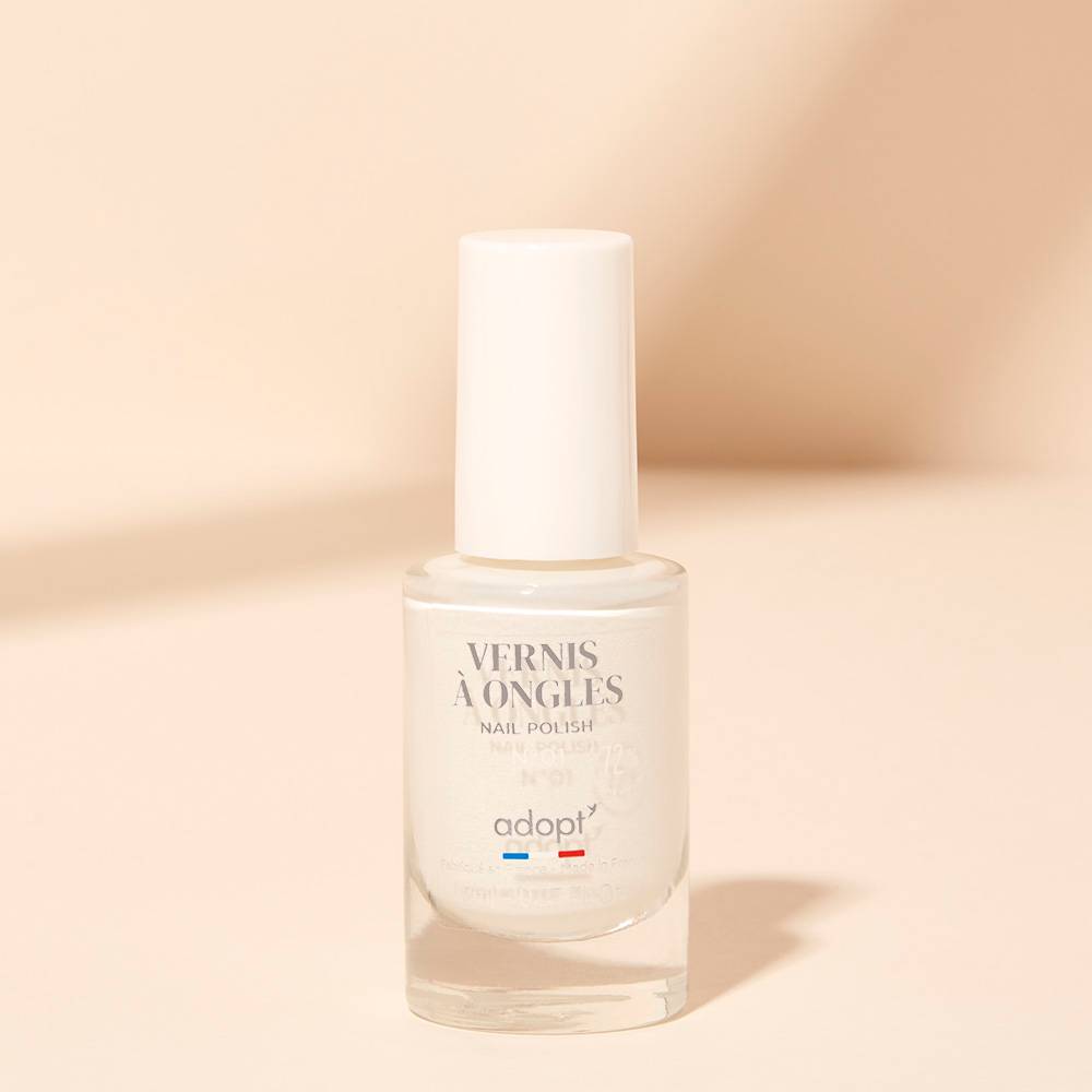 Natural nail colour