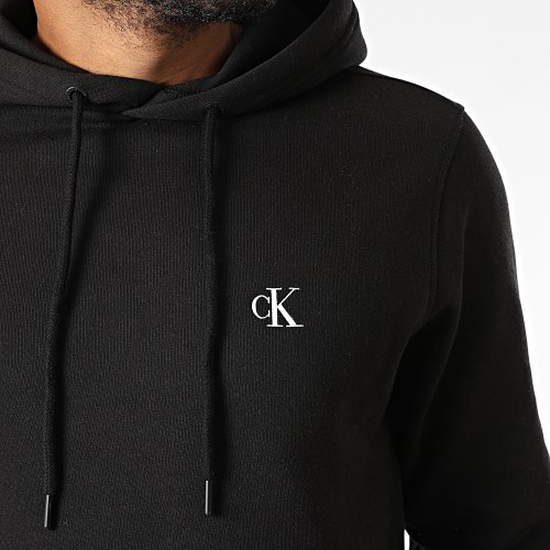 Sweat Capuche CK Essential Regular 5713 Noir