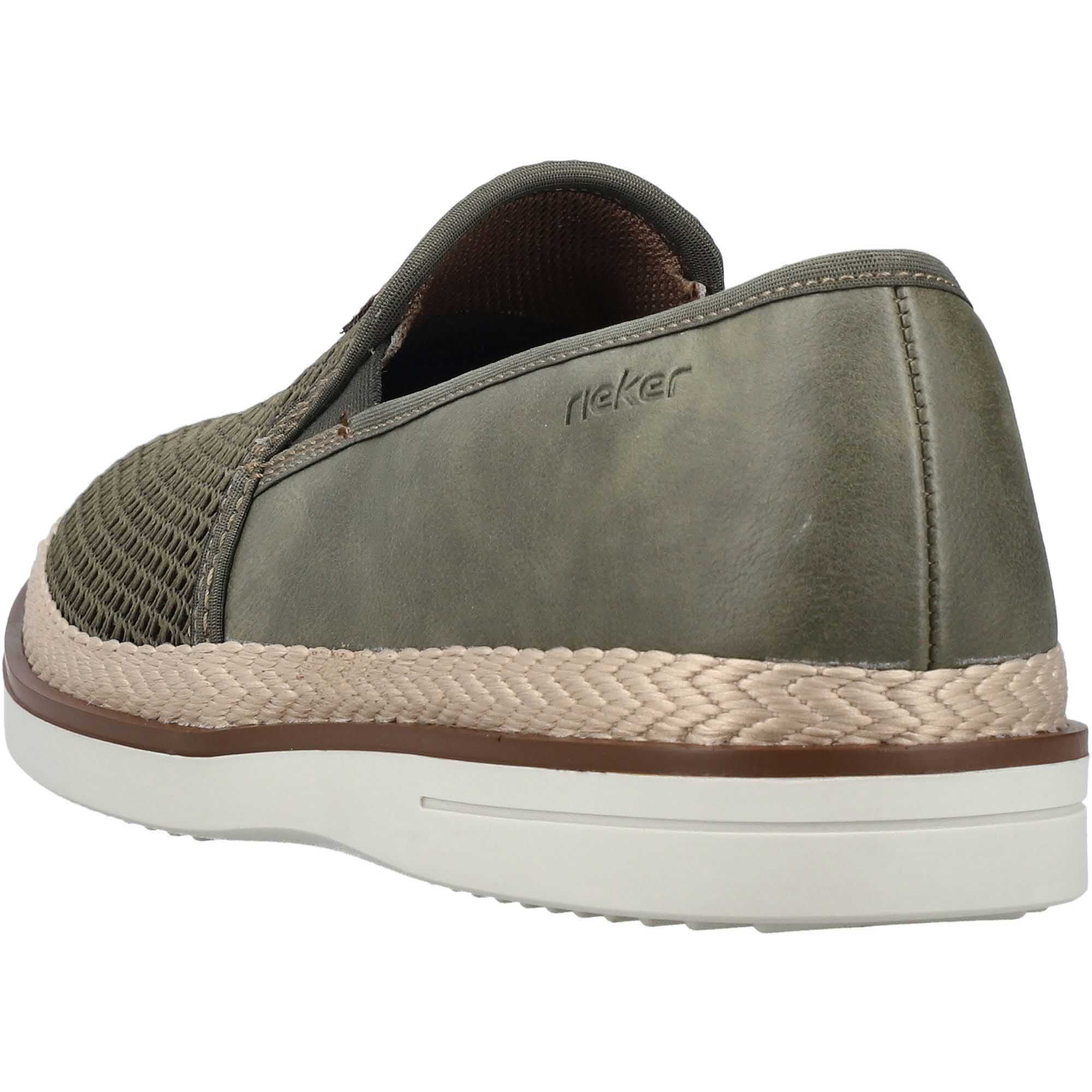 RiekerB2366