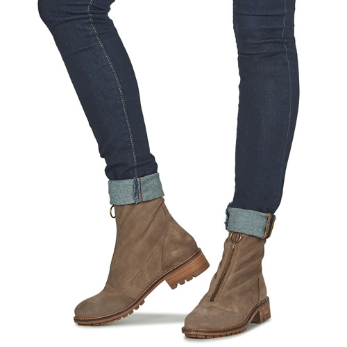 Betty London - NADYNE - Taupe